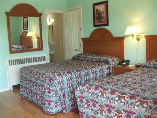 Robin Hood Motel Саратога-Спрінгс Екстер'єр фото